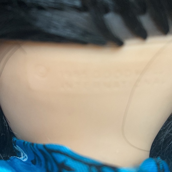 Vintage 1986 Asian Doll All Original
Very Rare Goodwell Blue Outfit
Cloth Body - Picture 16 of 16